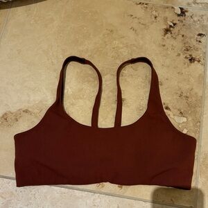 VGUC Vuori Yosemite sports bra. Size small